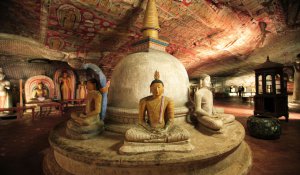 Dambulla Cave Temple